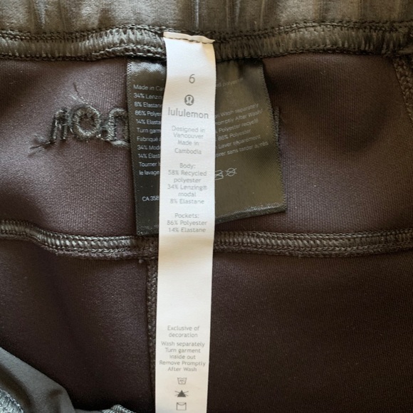 SOLD NWOT lululemon soft ambitions graphite shorts - Picture 6 of 7